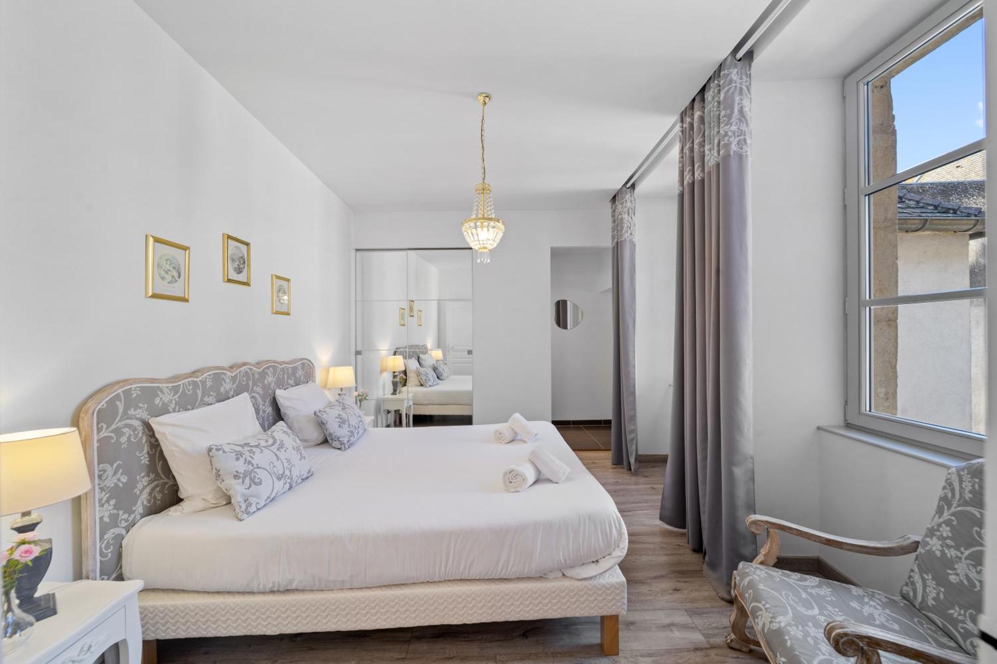 Le Beau Carnot - Appartement En Hypercentre De Beaune Beaune  Buitenkant foto